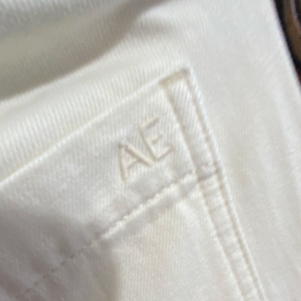 AE cozy, dreamy, drape, low rise, ultra wide leg, jean - Ivory Size S NWT - Picture 11 of 11